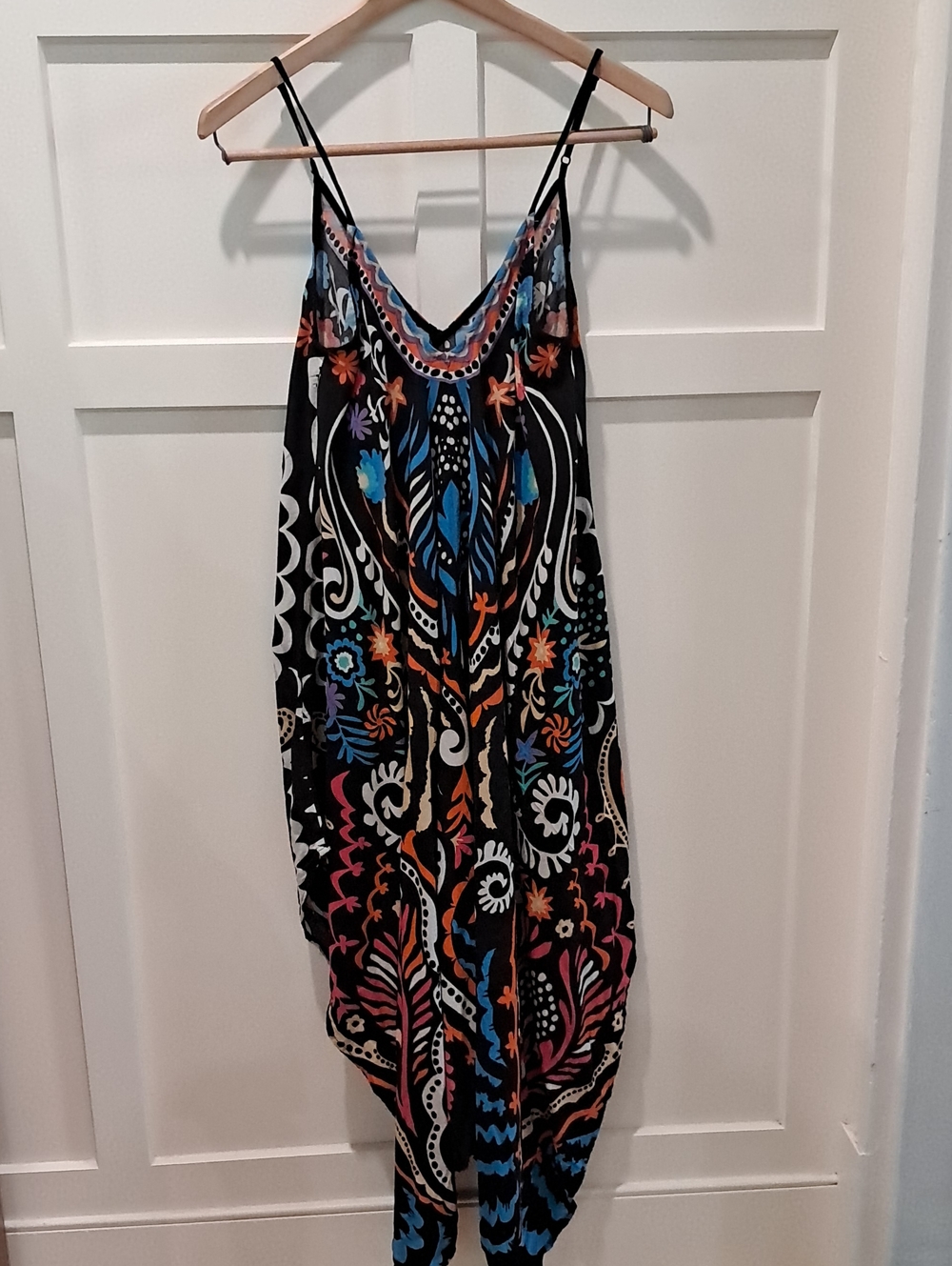 Flying Tomato Multi-Color V-Neck Spaghetti Strap Dress, S